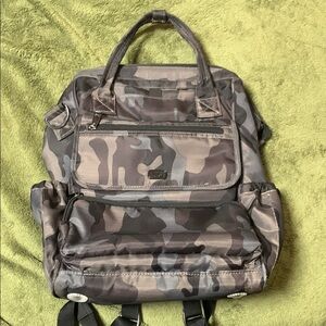 Lug Via backpack and crossbody in Camo Black